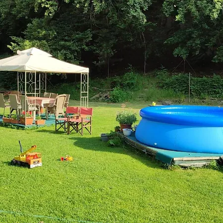 公寓 克里斯卡阿帕特曼尼酒店 Chřibská