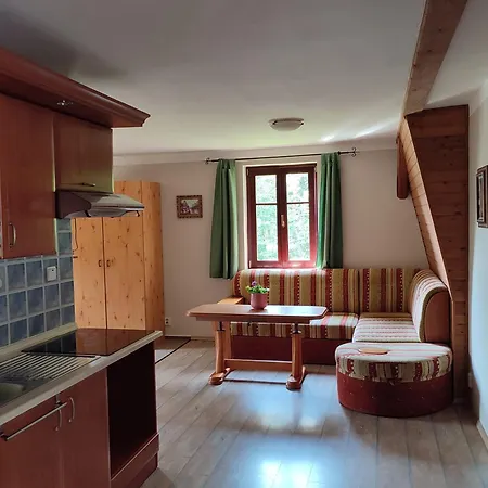 Διαμέρισμα Apartmany Chribska