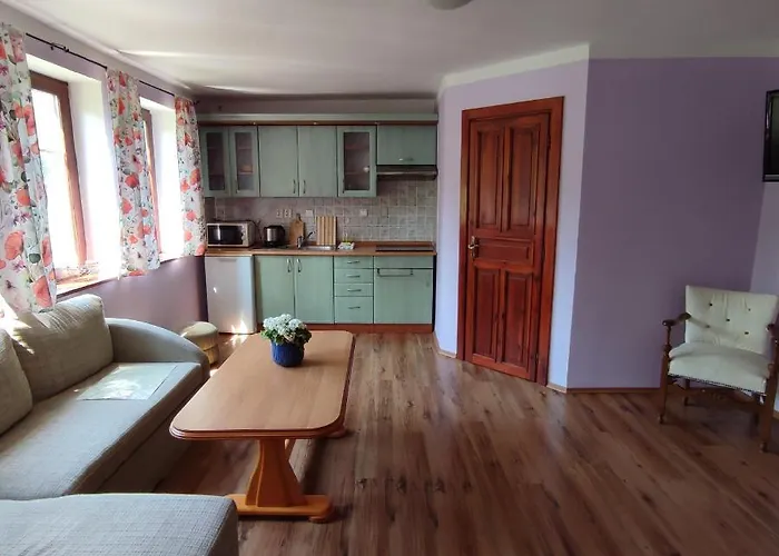 شقة Apartmany Chribska