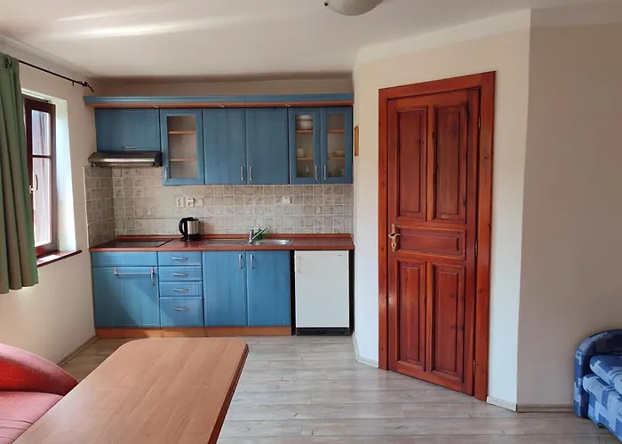 شقة Apartmany Chribska